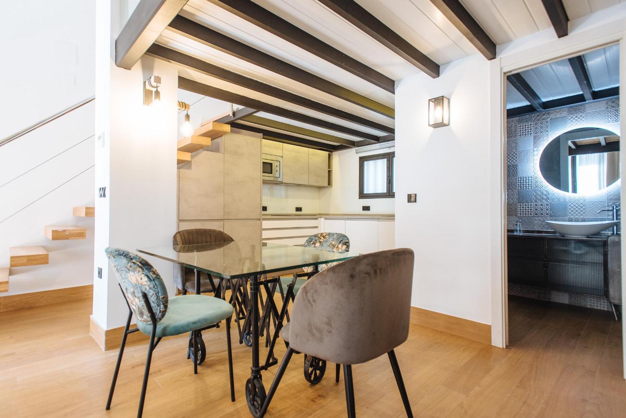 Апартаменты Loft Patricia Nervion Севилья Экстерьер фото